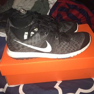 Nike flex fury